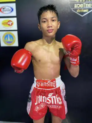 ก้องสนั่น ส.เทียนโพธิ์